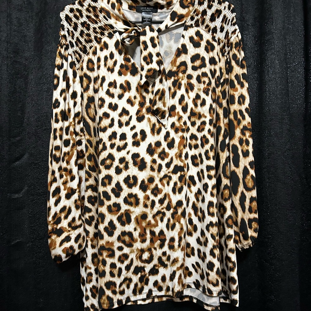 Love Ryan Leopard Print Women's blouse